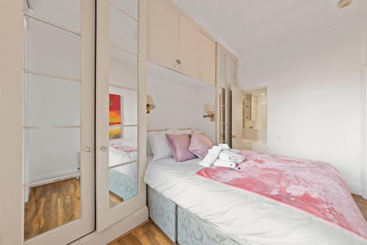 Sg, Classic Knightsbridge Loft Apartamento *